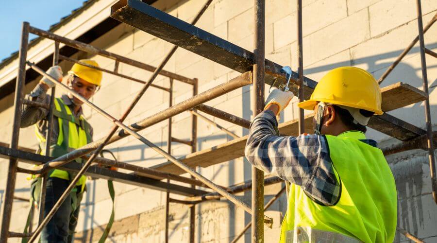 Professional fairlawn roofing services in Strausstown, PA